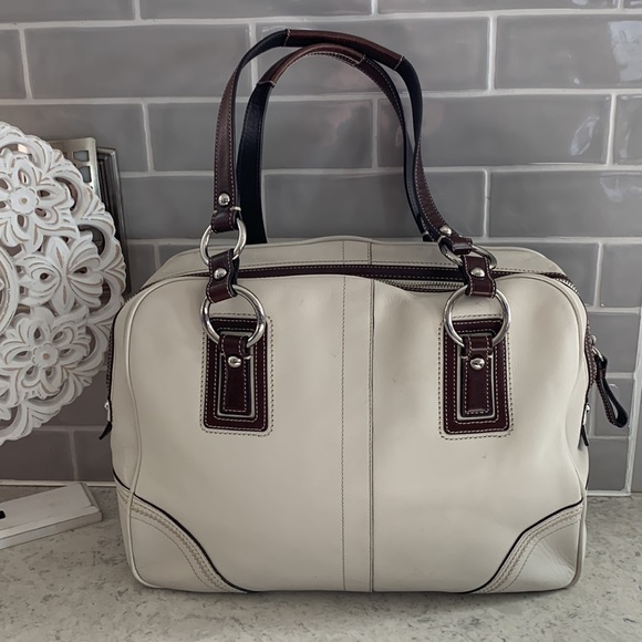 Coach Satchel Leather purse & wallet M1082-Z17202 - Picture 2 of 16